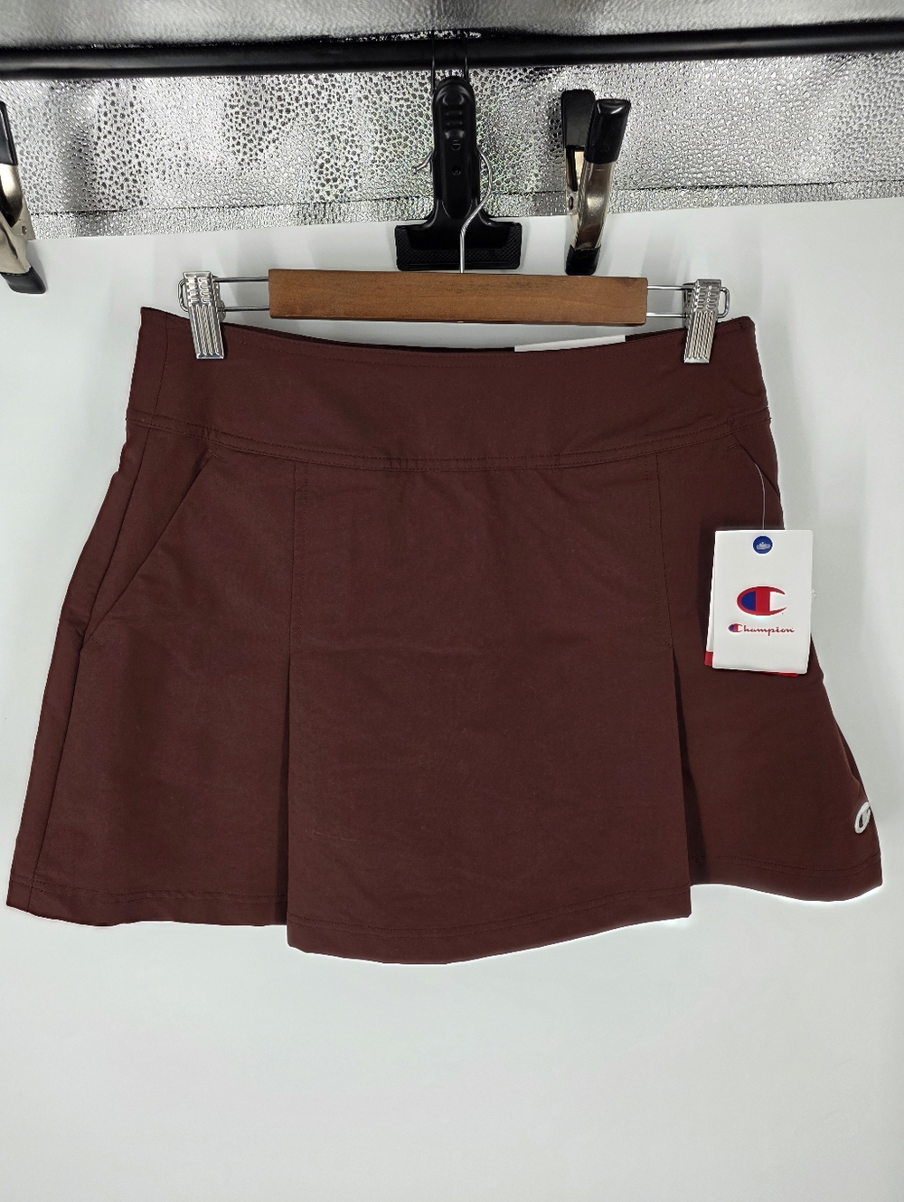 Champion Women’s Pleated Skort Size 6 NWT Mahogany Burgundy Golf Tennis Athletic